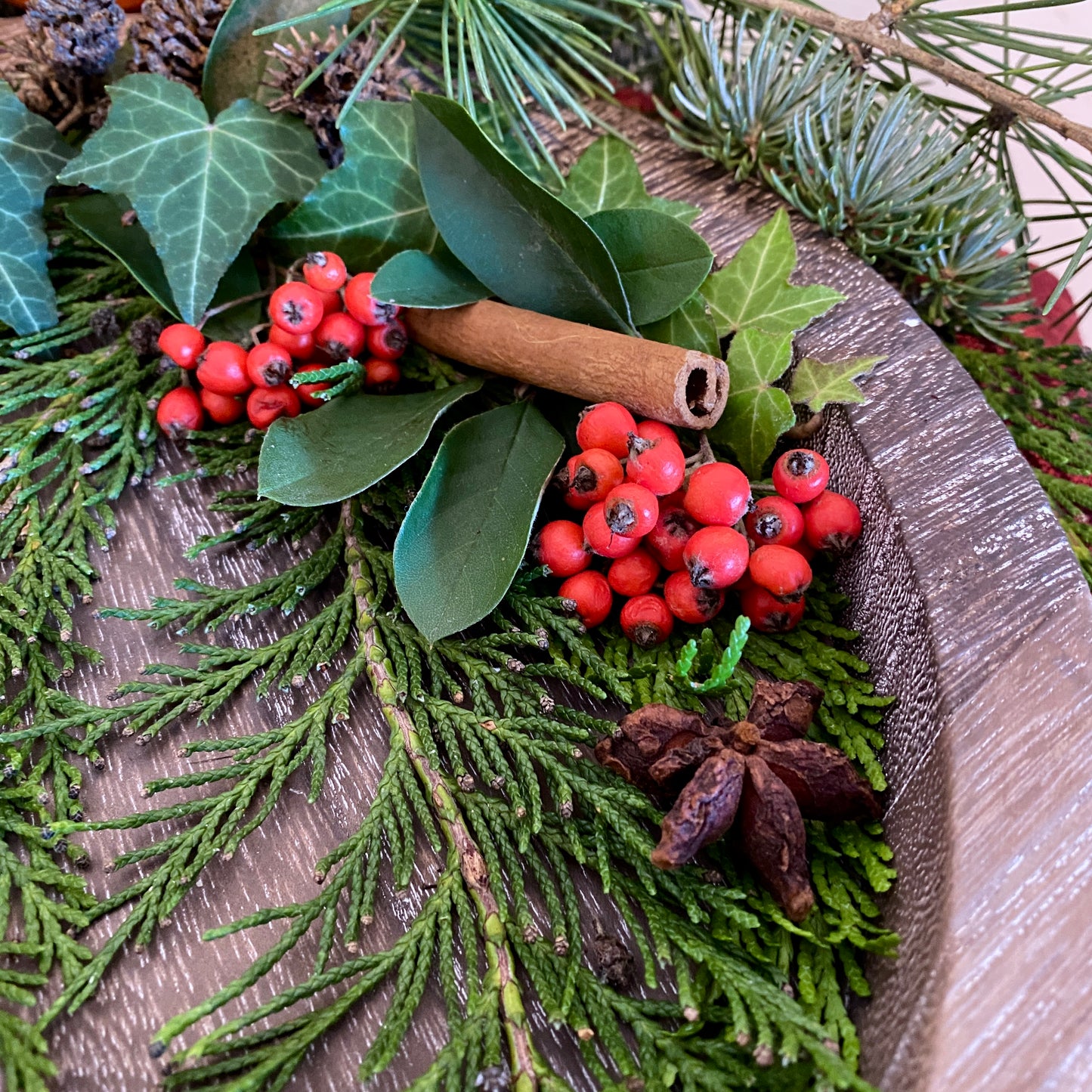 Yule Decor Bag