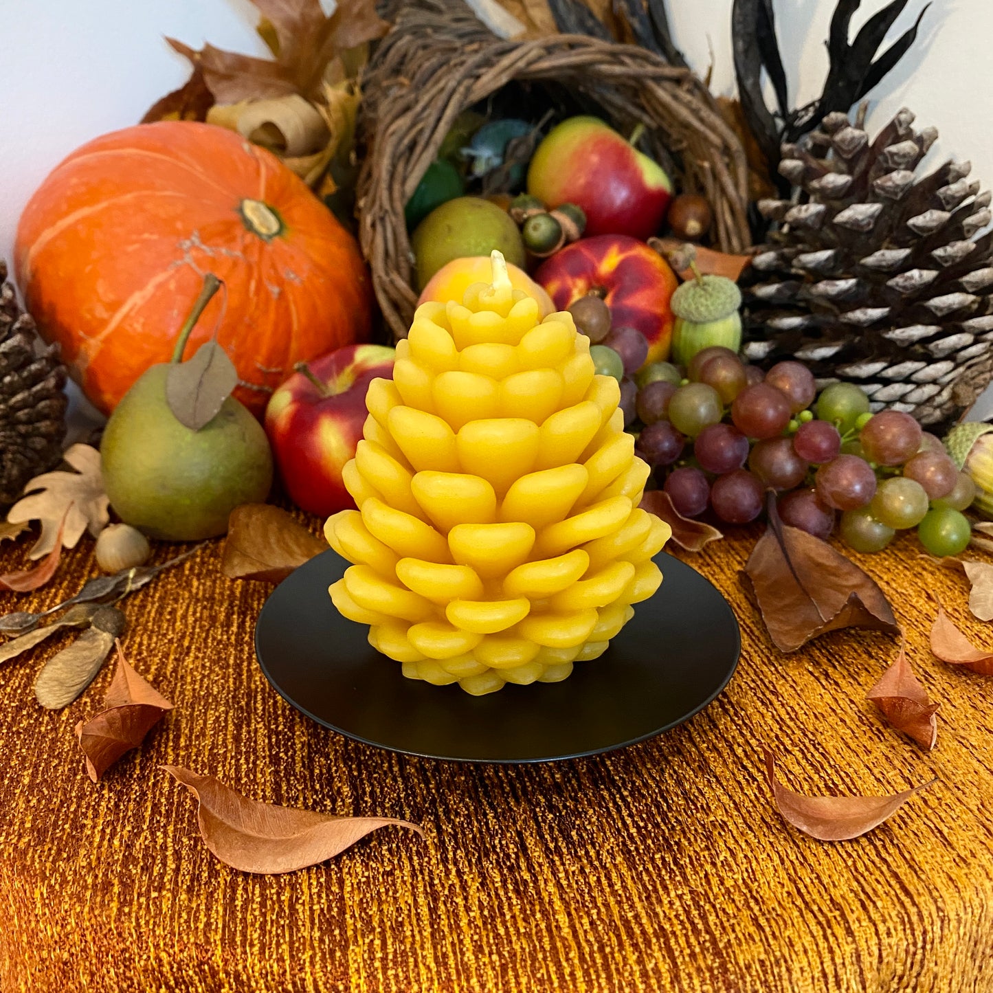 Pinecone Candle