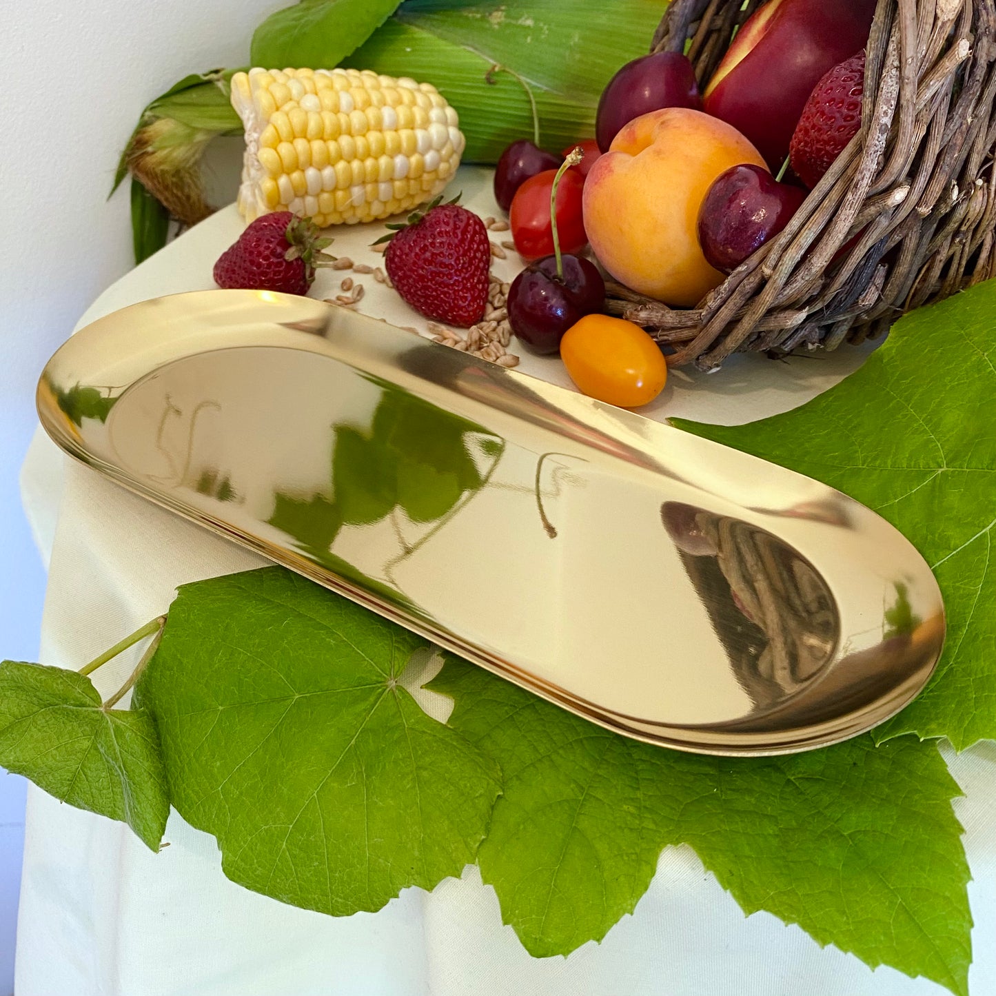 Golden Stainless Steel Decorative Tray